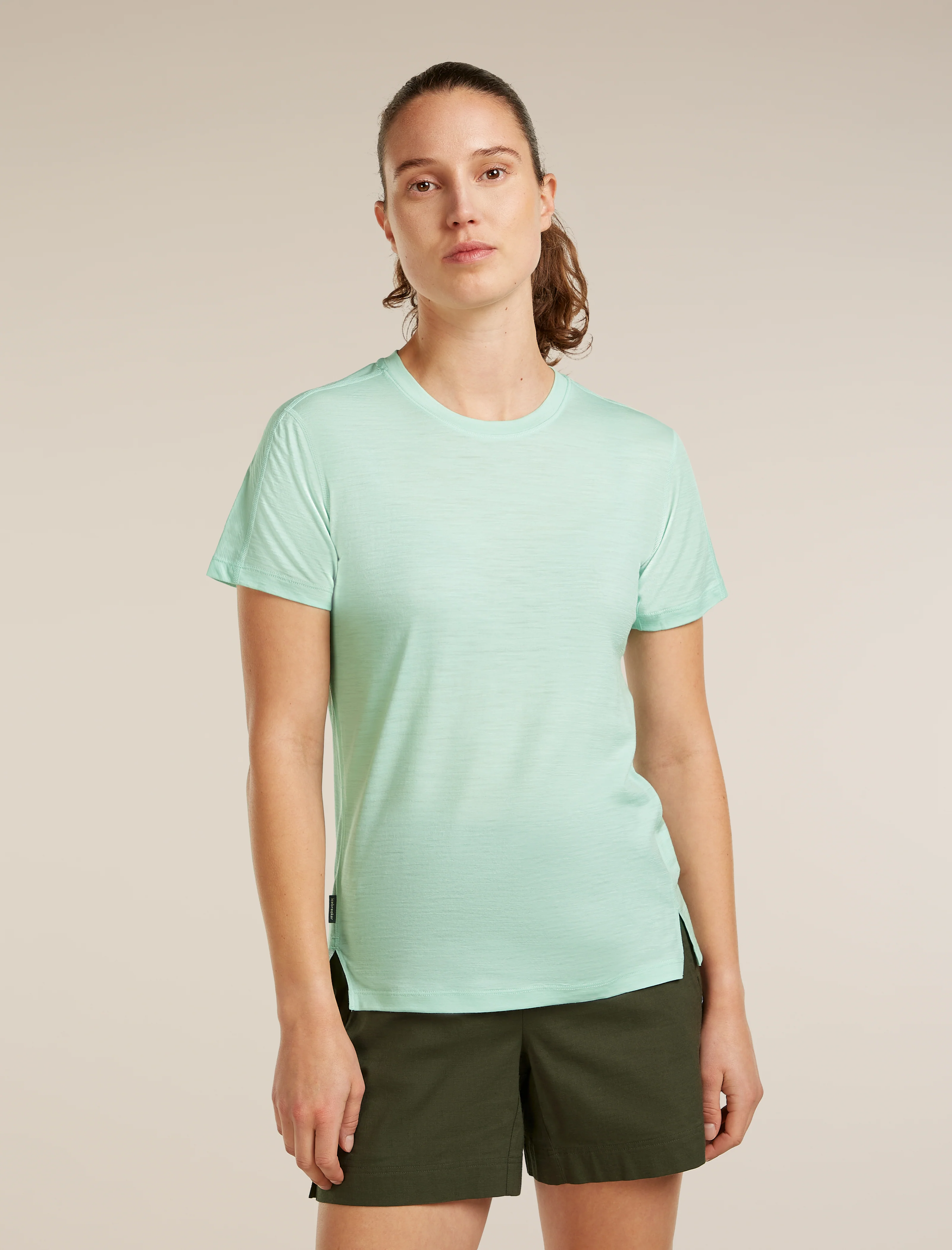 575-women-s-150-merinofinetm-ace-short-sleeve-tee-1.webp Women's 150 MerinoFine™ Ace Short Sleeve Tee