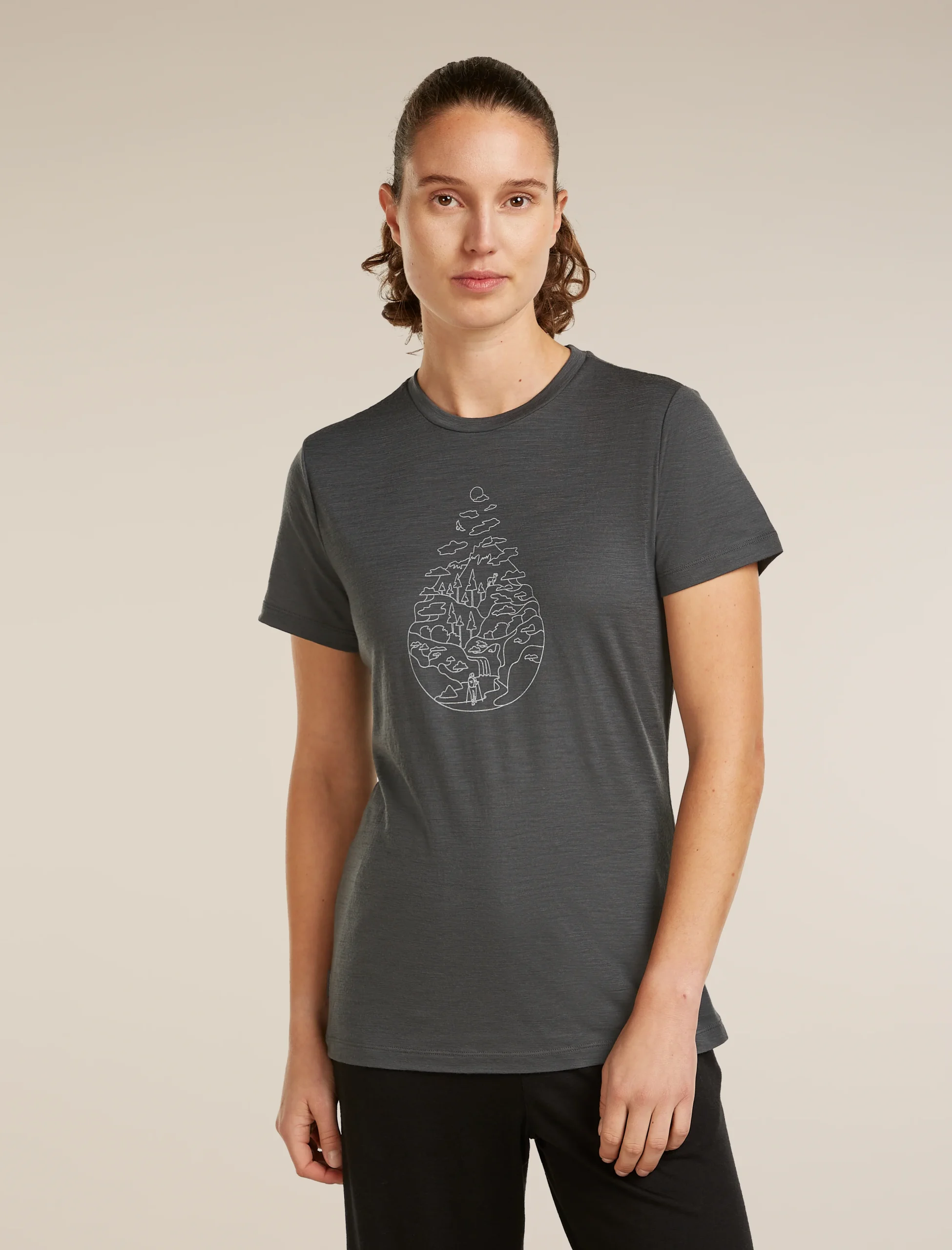 612-obsidian-l-obsidian-l-variation-1.webp Women's Merino 150 Tech Lite Short Sleeve Tee Hike Path
