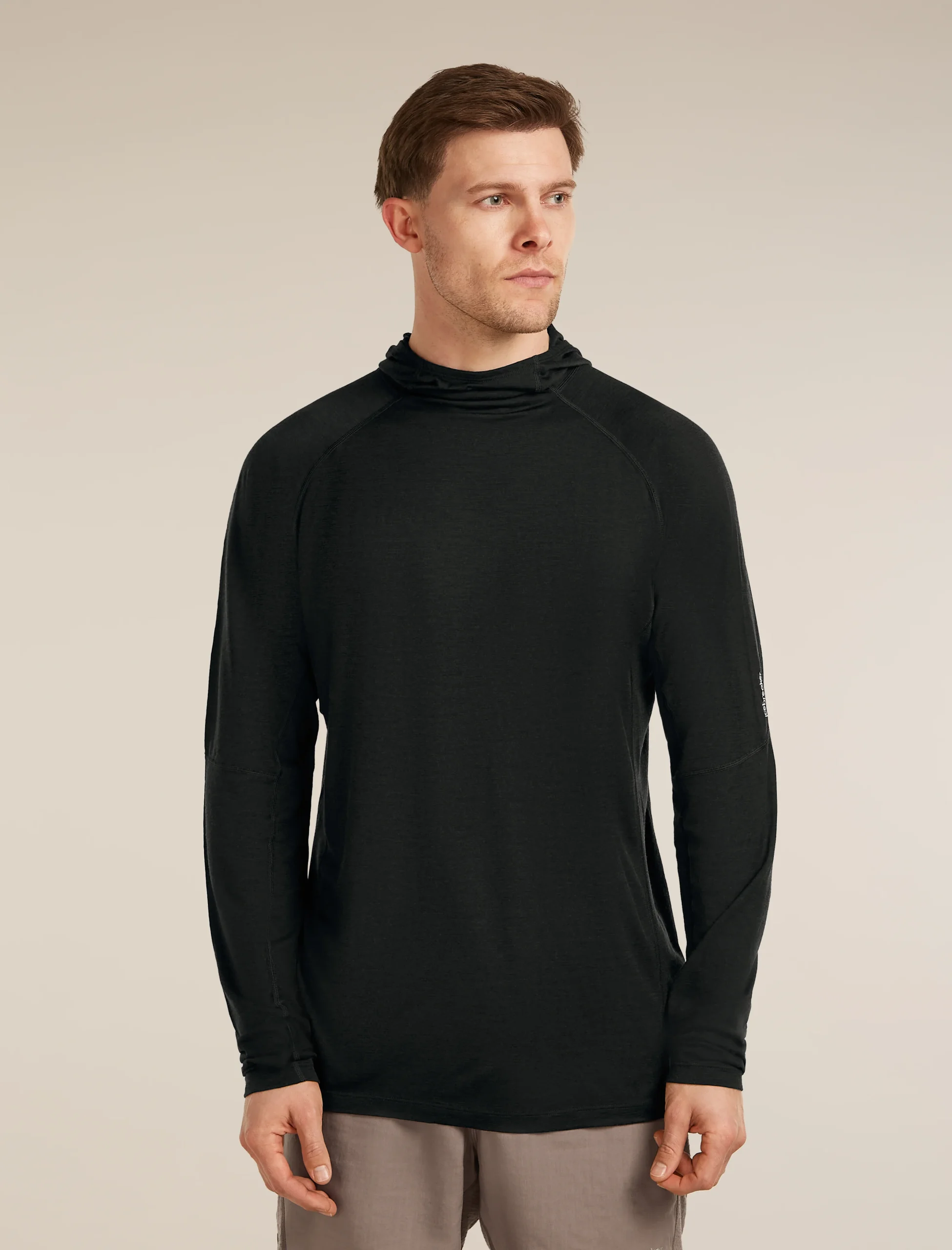 677-black-l-black-l-variation-1.webp Men's 150 MerinoFine™ Ace Long Sleeve Hoodie UPF