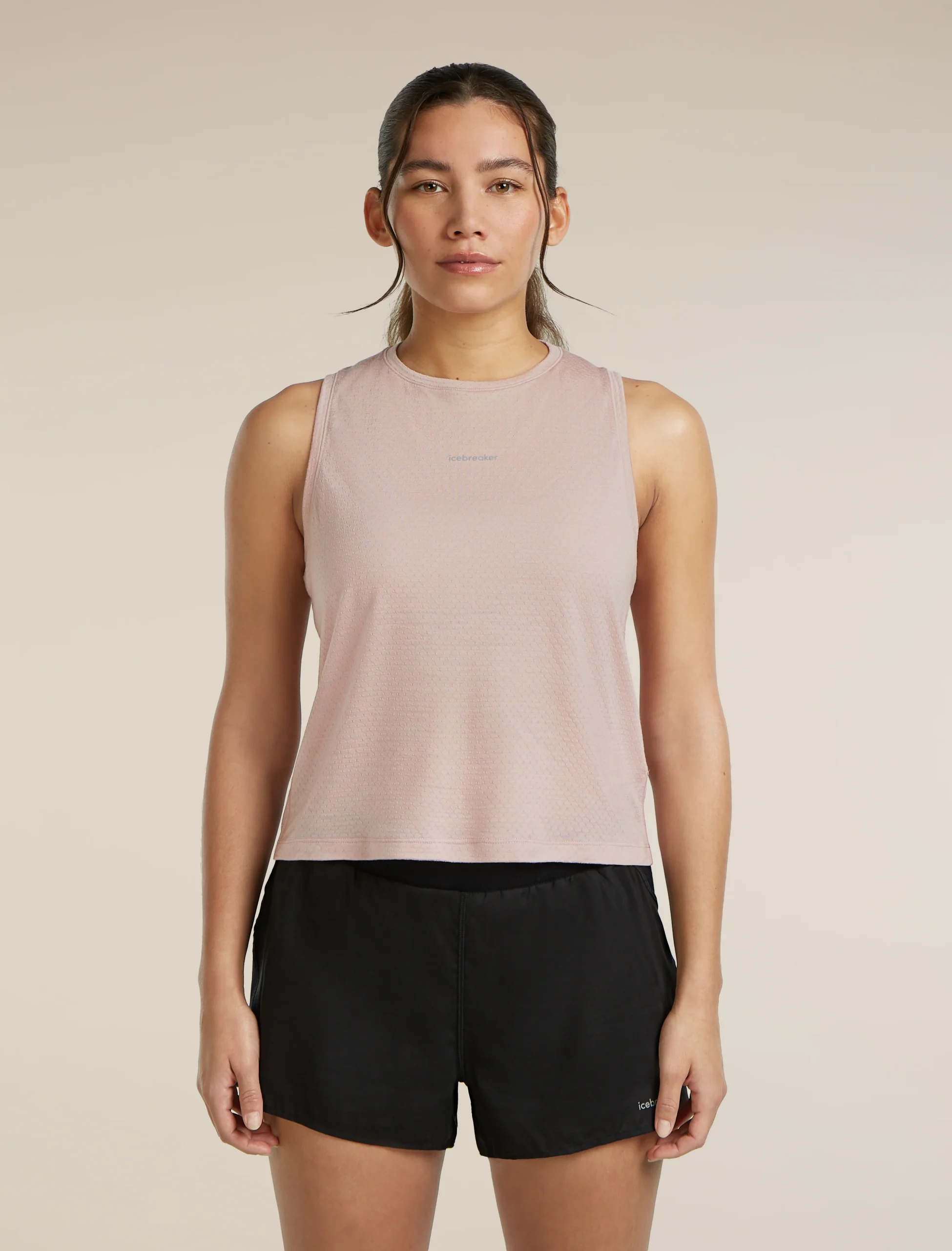836-women-s-merino-blend-125-cool-litetm-speed-tank-1.webp Women's Merino Blend 125 Cool-Lite™ Speed Tank