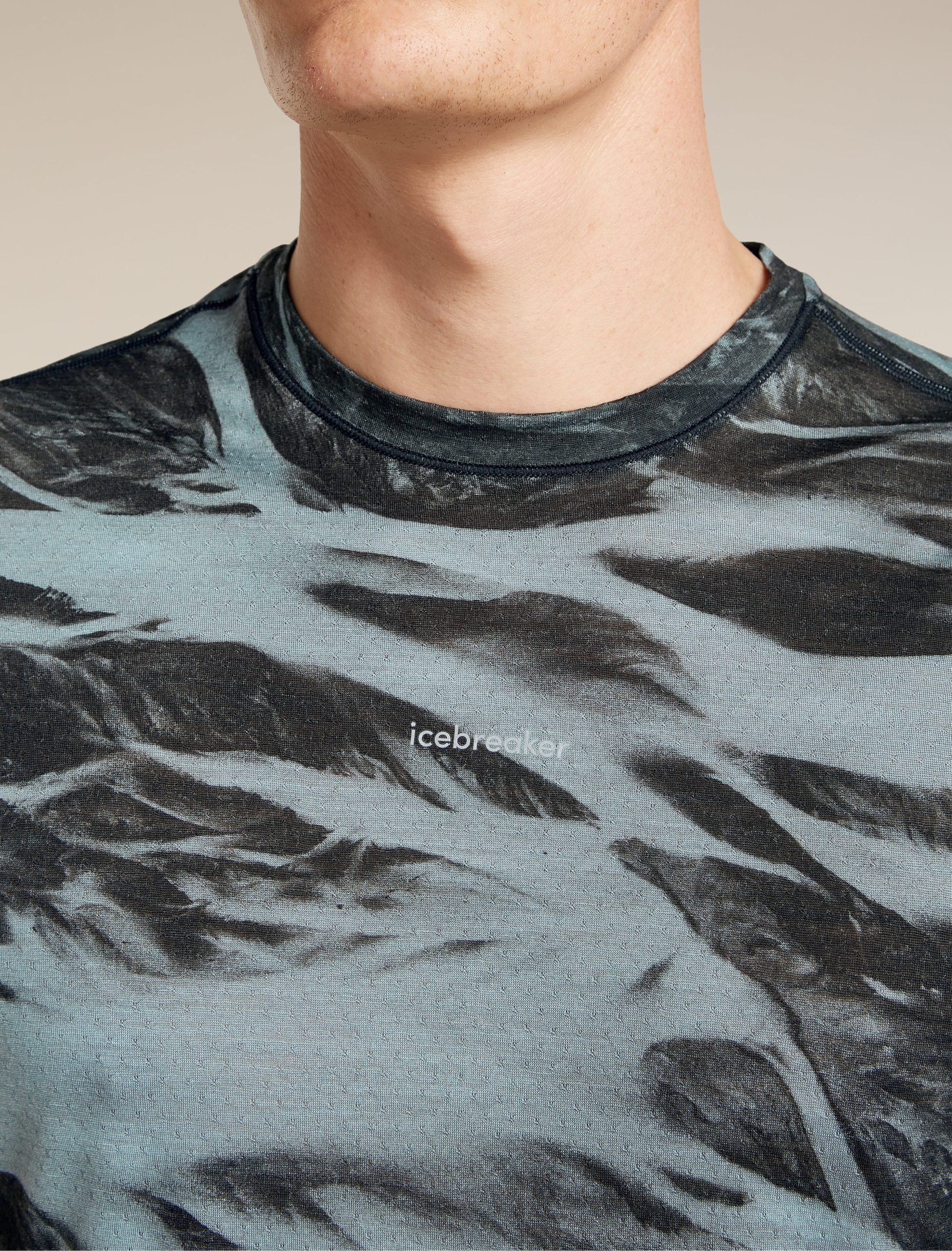 Men's Merino Blend 125 Cool-Lite™ Speed Short Sleeve Tee Motion AOP