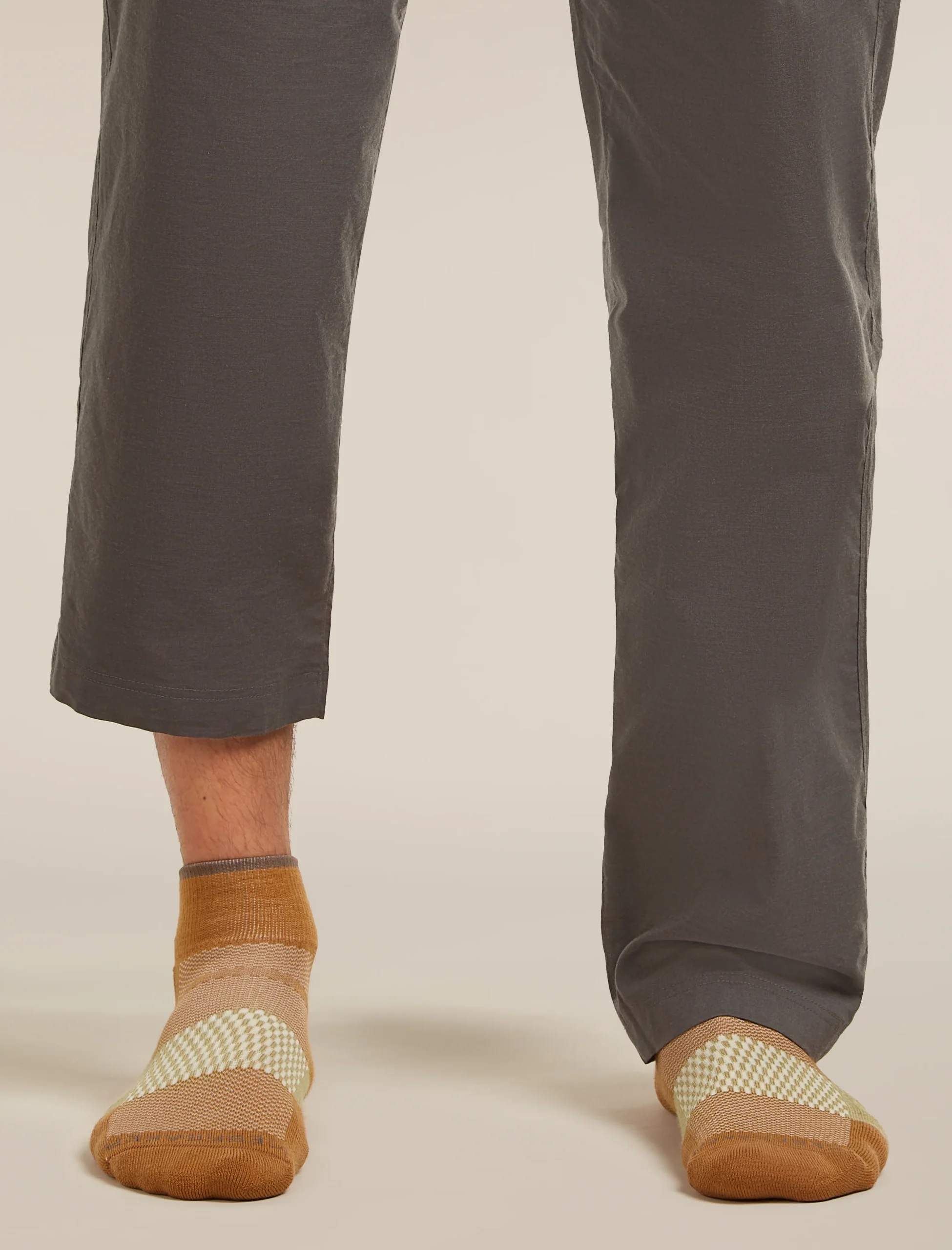 931-men-s-merino-multisport-light-mini-socks-2.webp Men's Merino Multisport Light Mini Socks