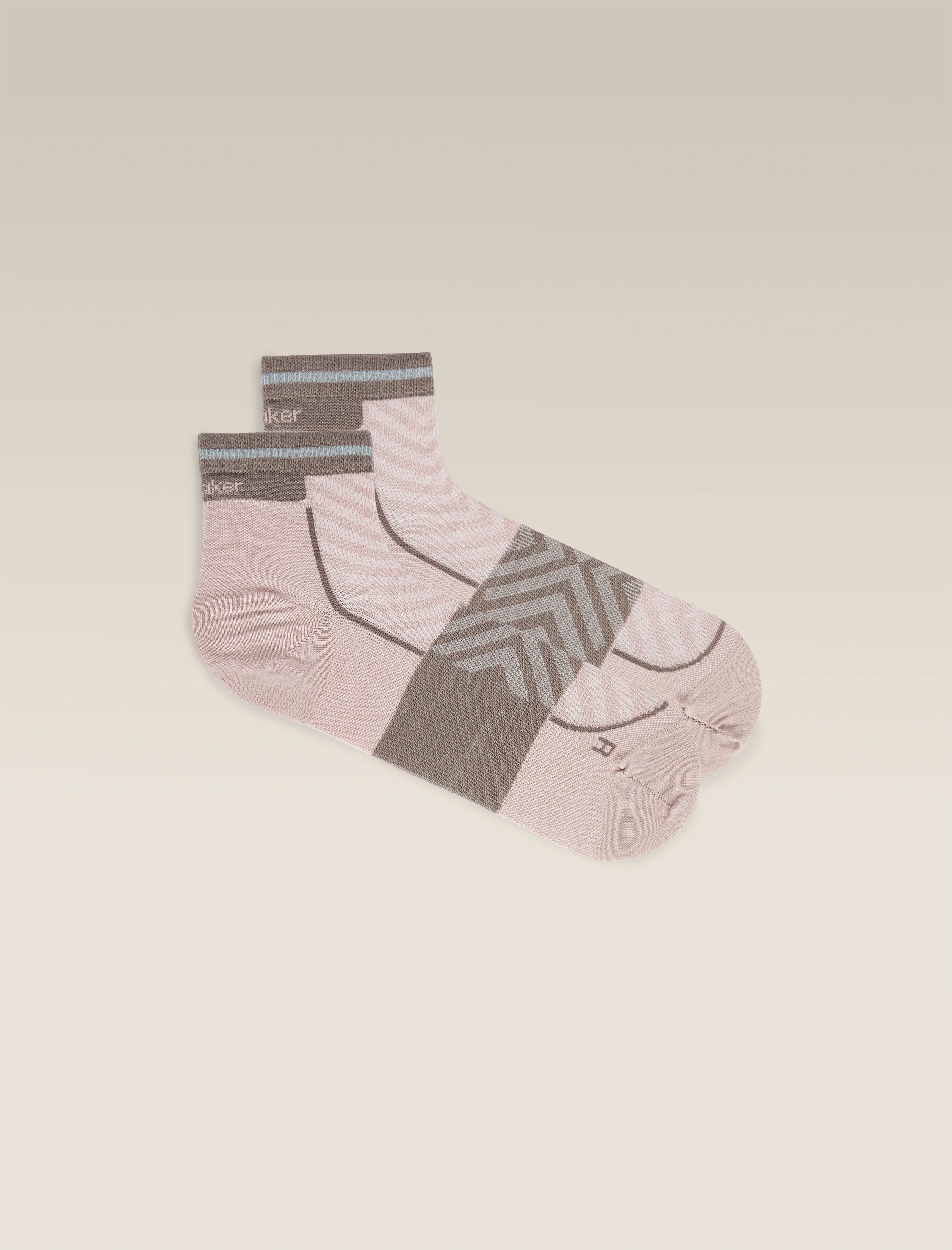 948-women-s-merino-blend-run-ultralight-mini-socks-1.webp Women's Merino Blend Run+ Ultralight Mini Socks